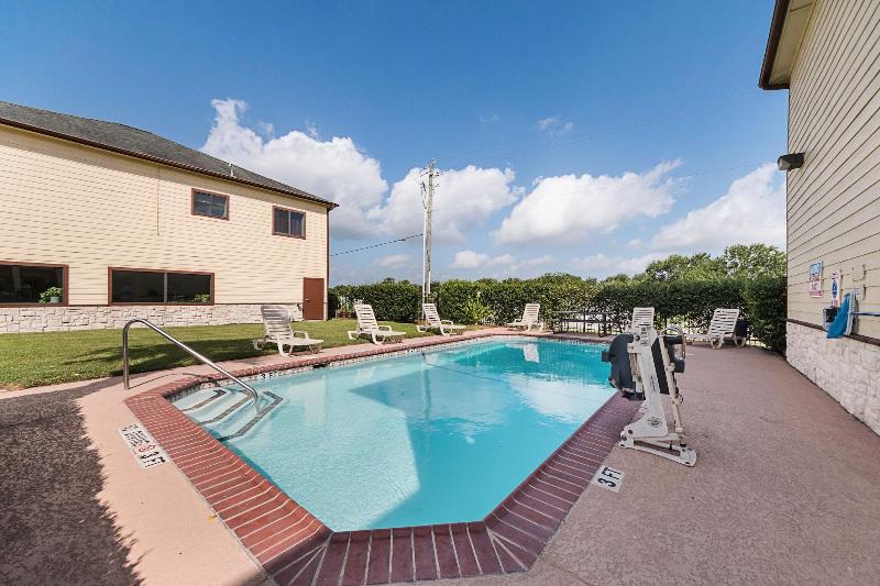 هتل Lone Star Inn And Suites Victoria