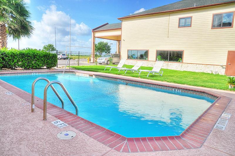 هتل Lone Star Inn And Suites Victoria
