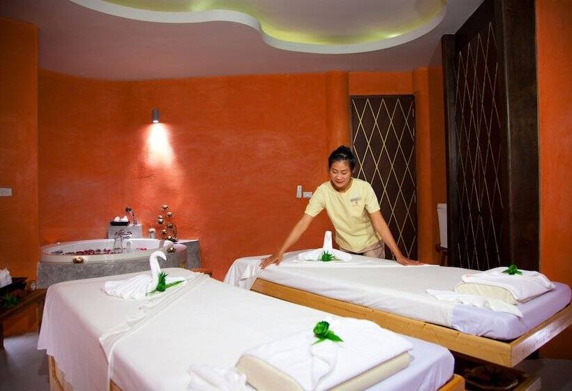 هتل Mai Khaolak Beach Resort & Spa   Tuiblue Mai Khaolak