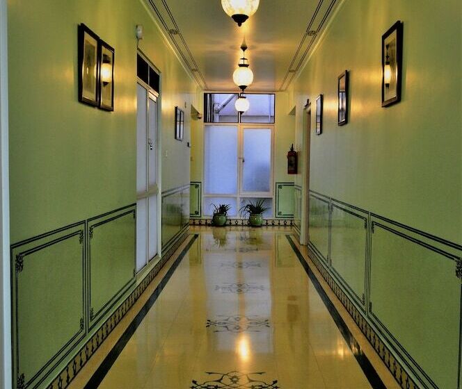 Fotos del hotel Om Niwas Suite:  8