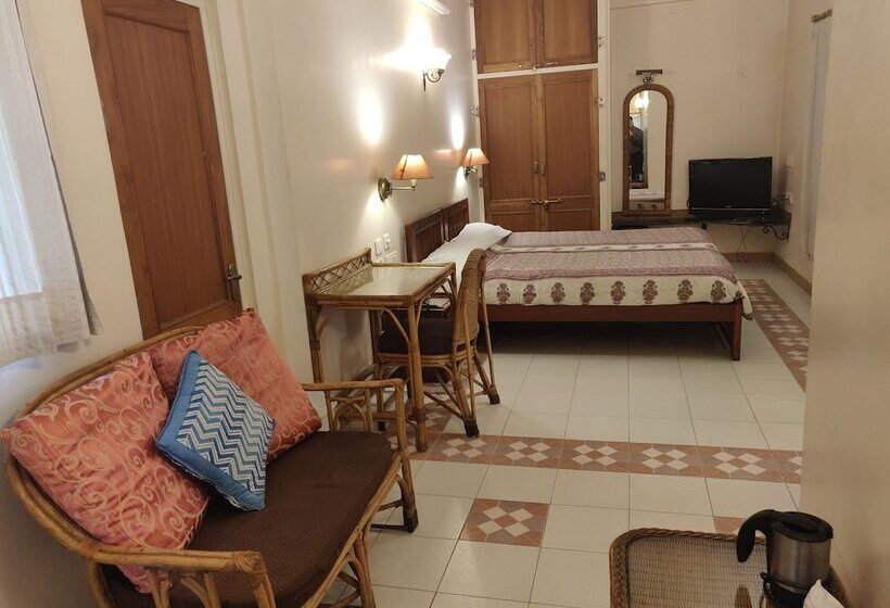 Fotos del hotel Om Niwas Suite:  11