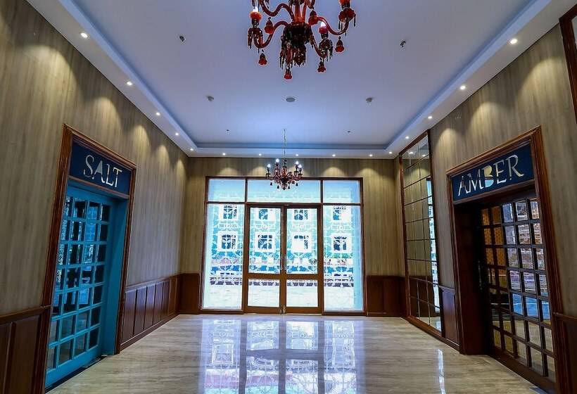 فندق Piccadily Raipur