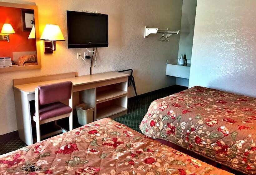 هتل Qc Stay Inn