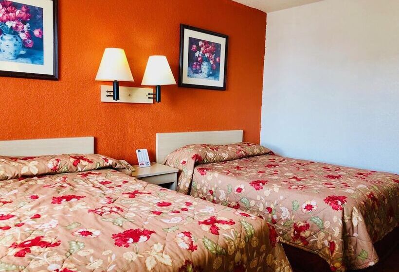 هتل Qc Stay Inn