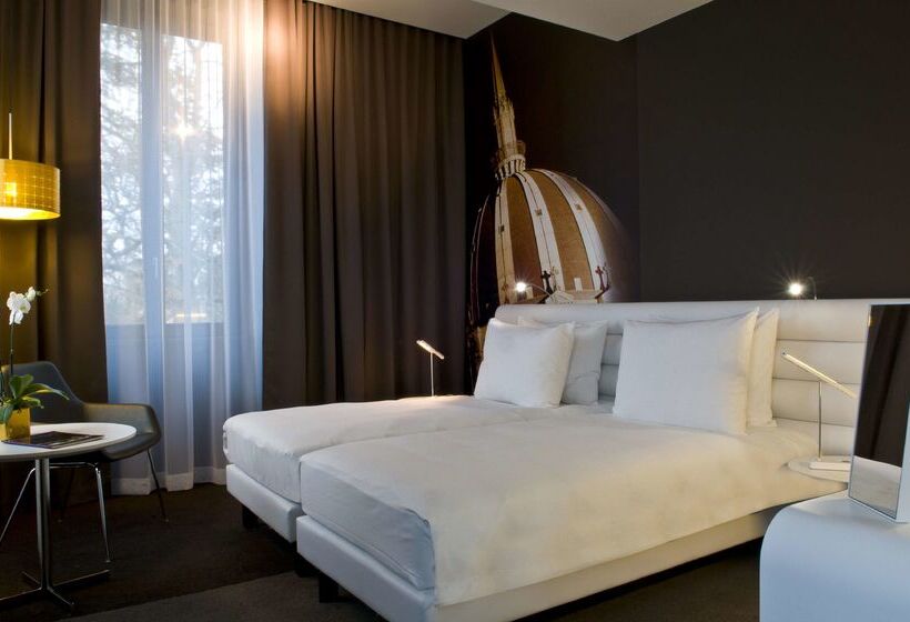 هتل Radisson Blu , Nantes