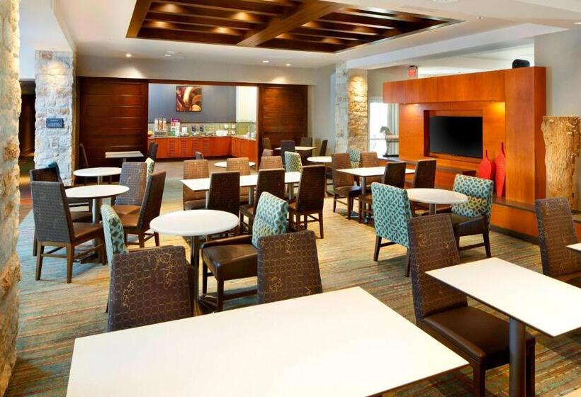 هتل Residence Inn By Marriott San Antonio Six Flags At The Rim