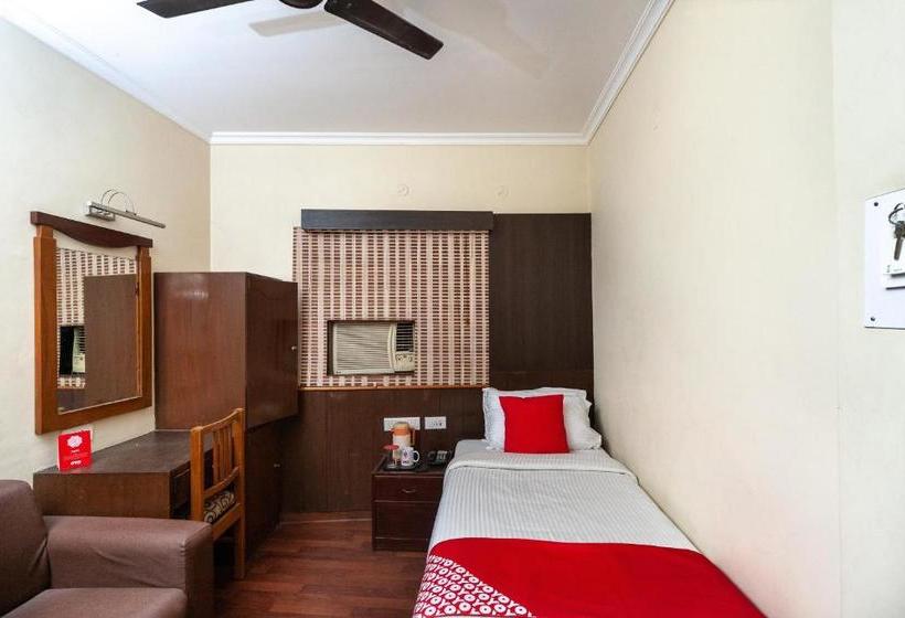 Hotel Treebo Trend Lake View Park Chennai