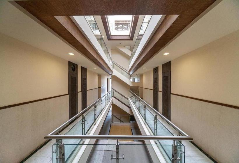 Hotel Treebo Trend Lake View Park Chennai