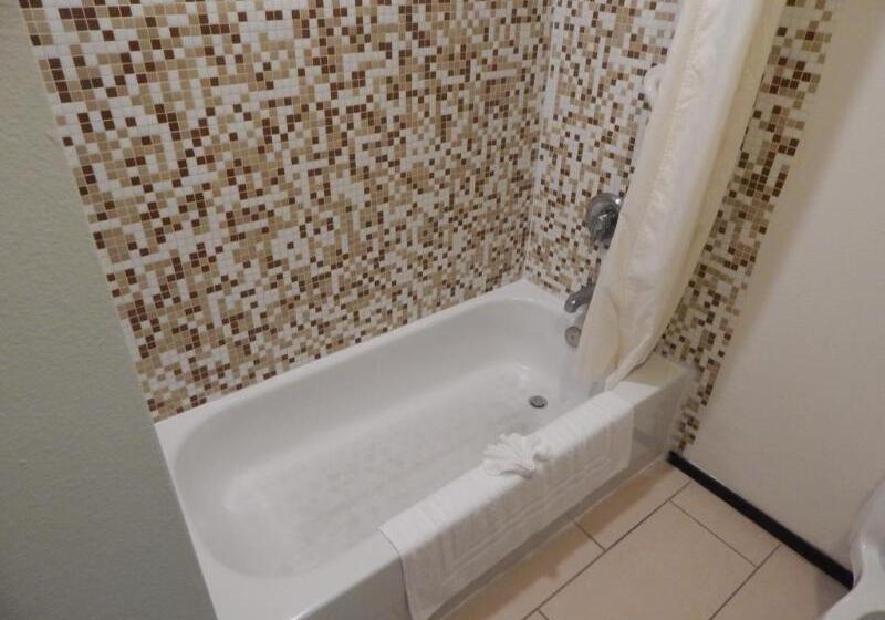 Peninsula Island Resort & Spa   Beachfront Property At South Padre Island