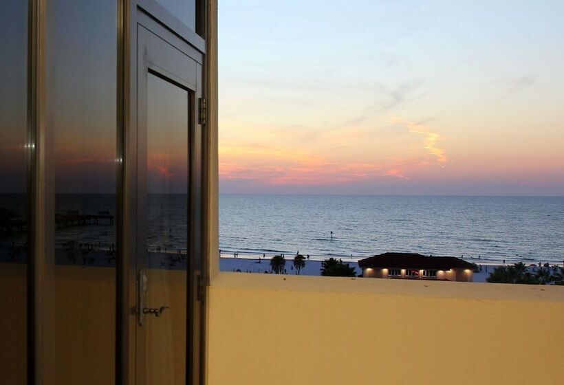 استراحتگاه Pier House 60 Clearwater Beach Marina