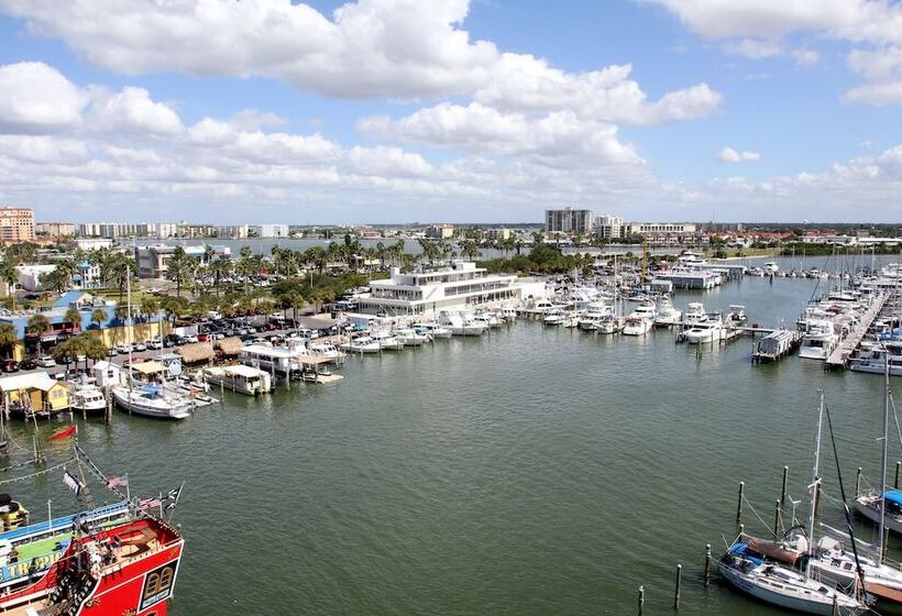 استراحتگاه Pier House 60 Clearwater Beach Marina