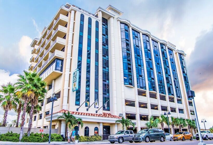 استراحتگاه Pier House 60 Clearwater Beach Marina