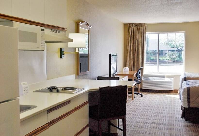 Beachwood Extended Suites