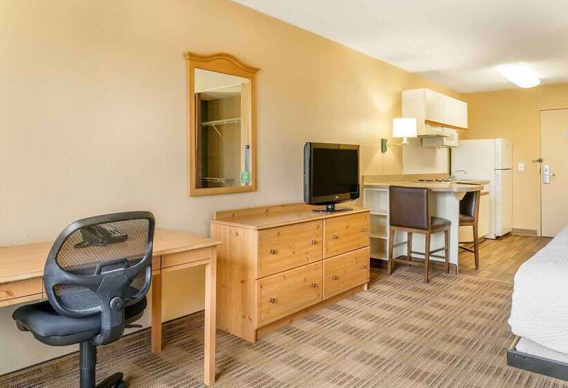 Extended Stay America Suites  Auburn Hills  University Drive