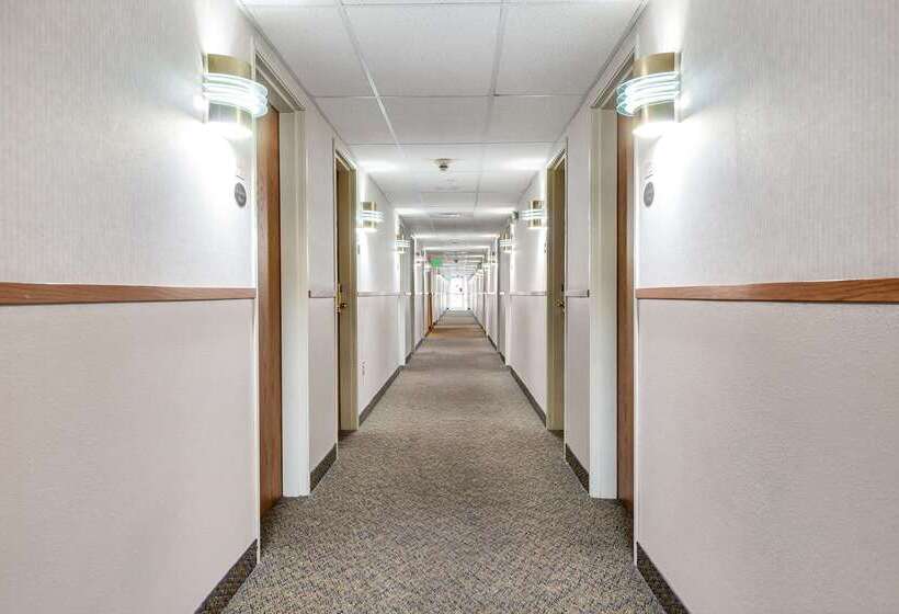 هتل Americas Best Value Inn Cedar City