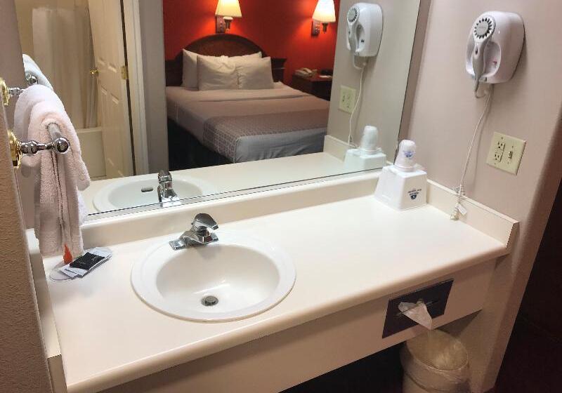 هتل Americas Best Value Inn Cedar City