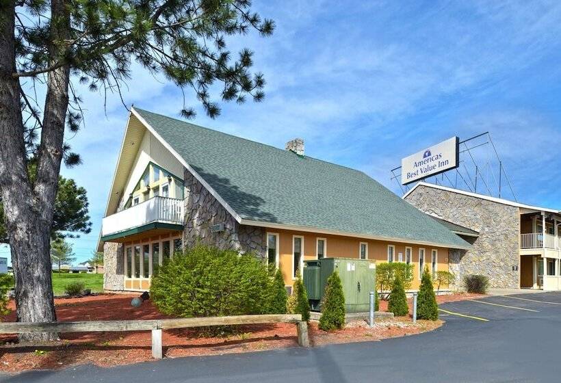 هتل Americas Best Value Inn Plattsburgh