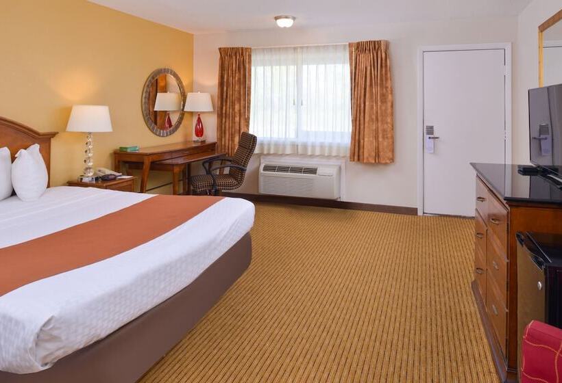 هتل Americas Best Value Inn Plattsburgh