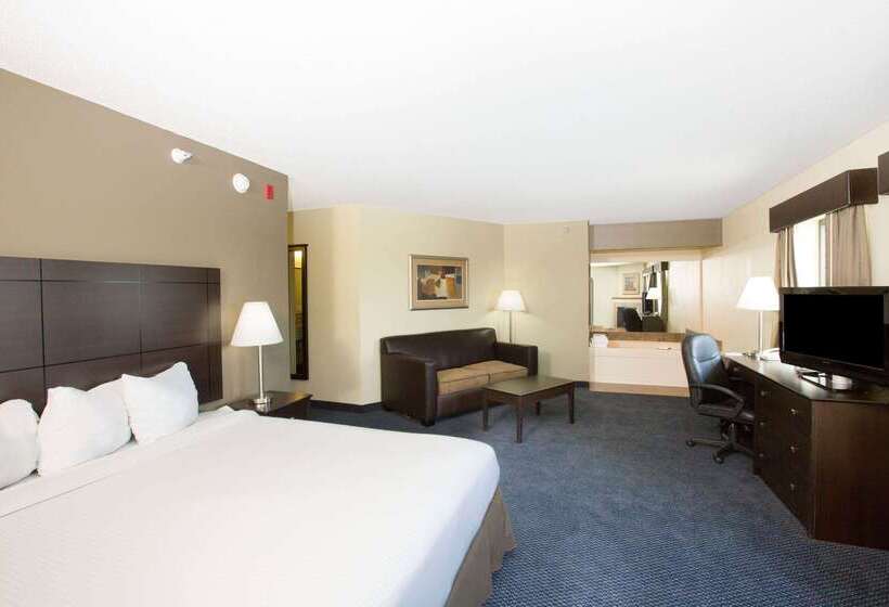 هتل Americinn By Wyndham Lincoln South