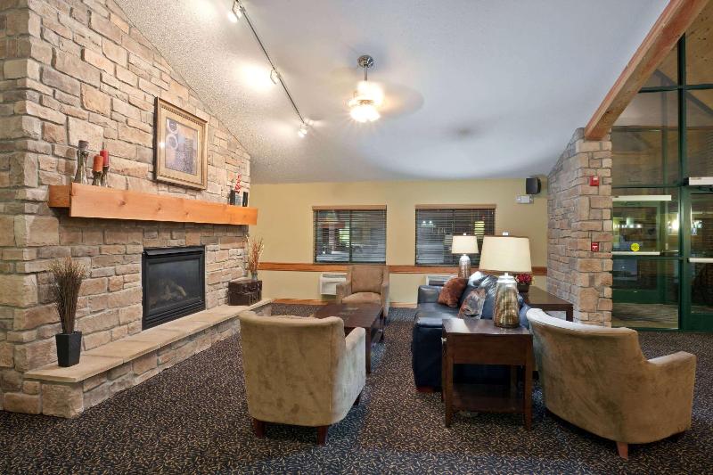 هتل Americinn By Wyndham Lincoln South