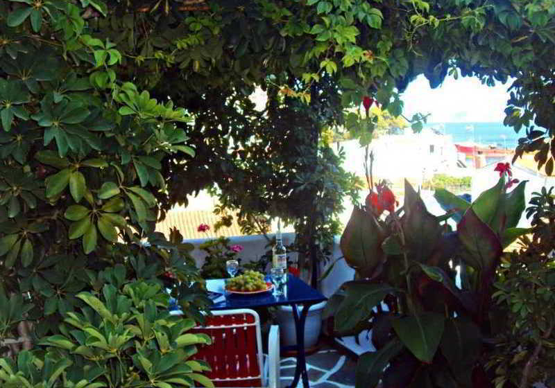 هتل Angelos Apartments