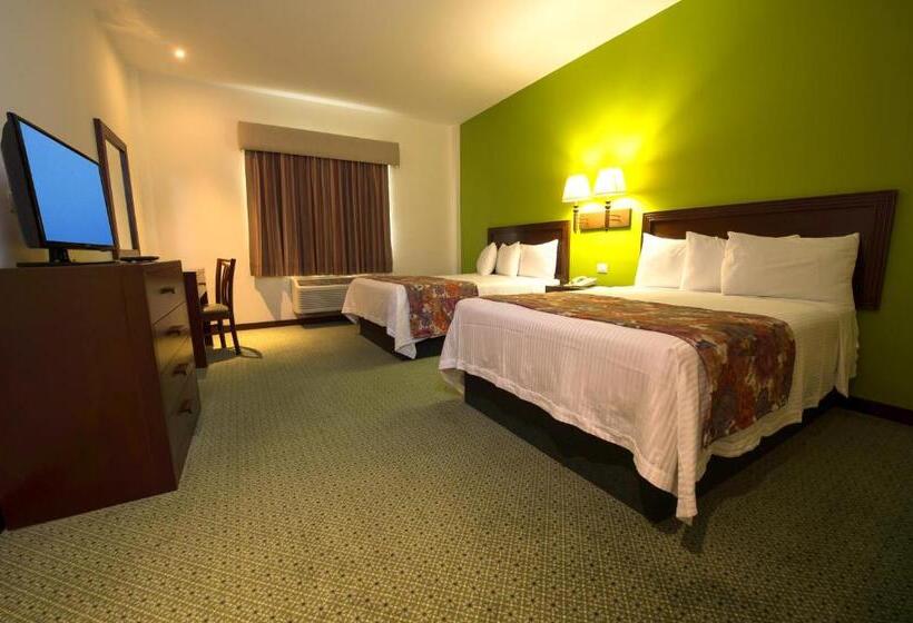 هتل Brio Inn