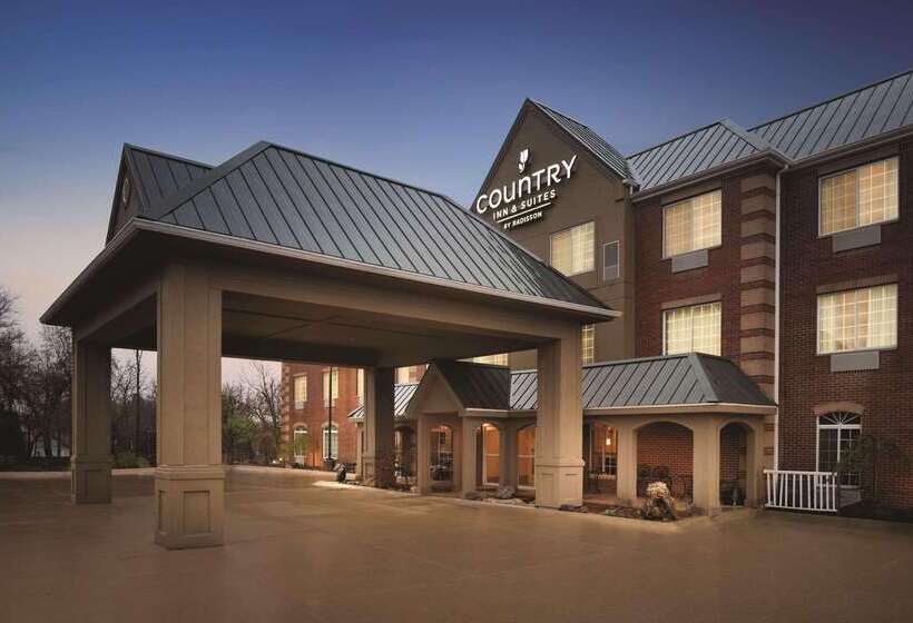 Отель Country Inn & Suites By Radisson, Valparaiso, In