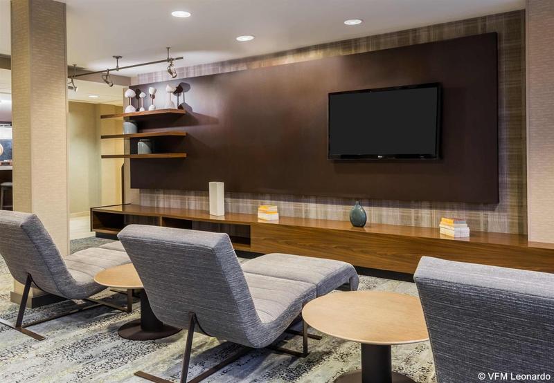 هتل Courtyard By Marriott Danbury