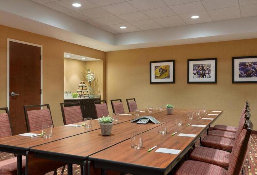 هتل Courtyard Greenville