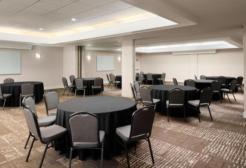 בית מלון כפרי Courtyard By Marriott Los Angeles Pasadena Old Town