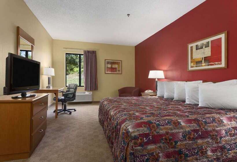 בית מלון כפרי Days Inn By Wyndham Jefferson City