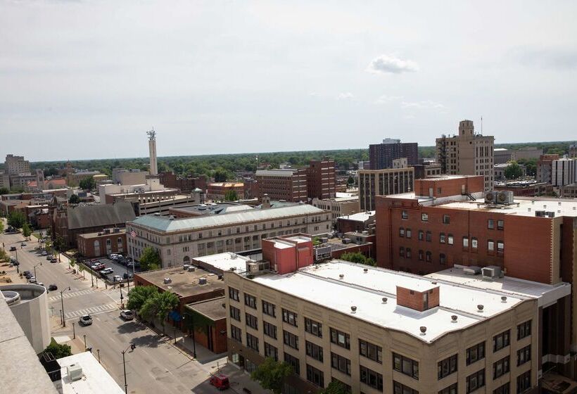 هتل President Abraham Lincoln Springfield   Doubletree By Hilton