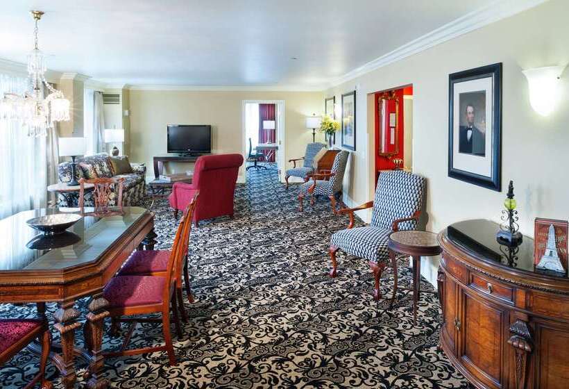 هتل President Abraham Lincoln Springfield   Doubletree By Hilton