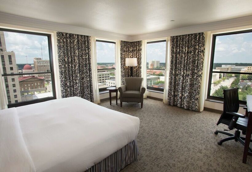 هتل President Abraham Lincoln Springfield   Doubletree By Hilton