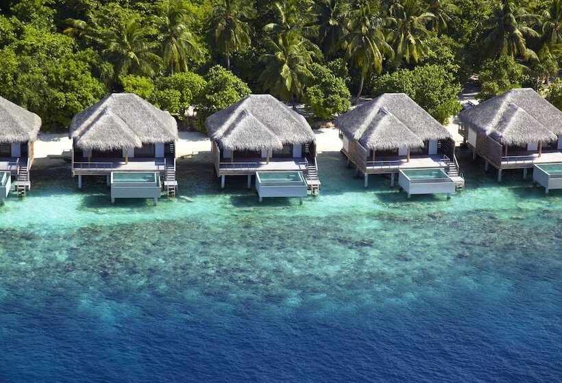 هتل Dusit Thani Maldives