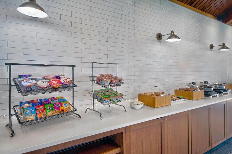 هتل Fairfield Inn Rochester Airport