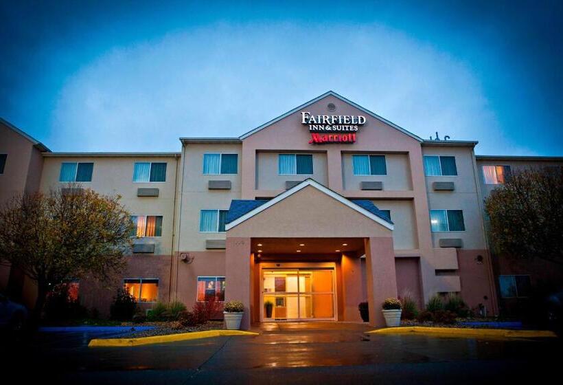 ホテル Fairfield Inn & Suites Bismarck North