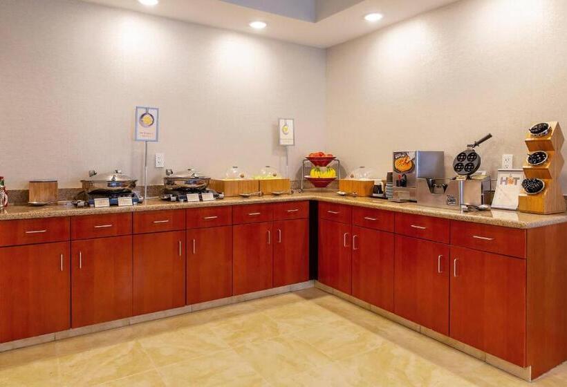 בית מלון כפרי Fairfield Inn & Suites Minneapolis Eden Prairie