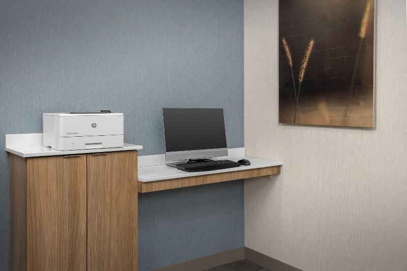 בית מלון כפרי Fairfield Inn & Suites Roanoke Hollins/i81