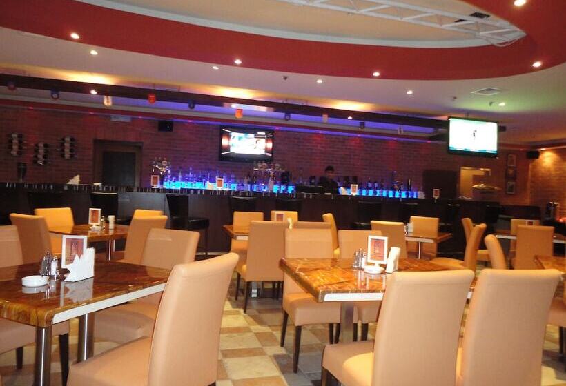 Fortune Plaza Hotel, Dubai Airport