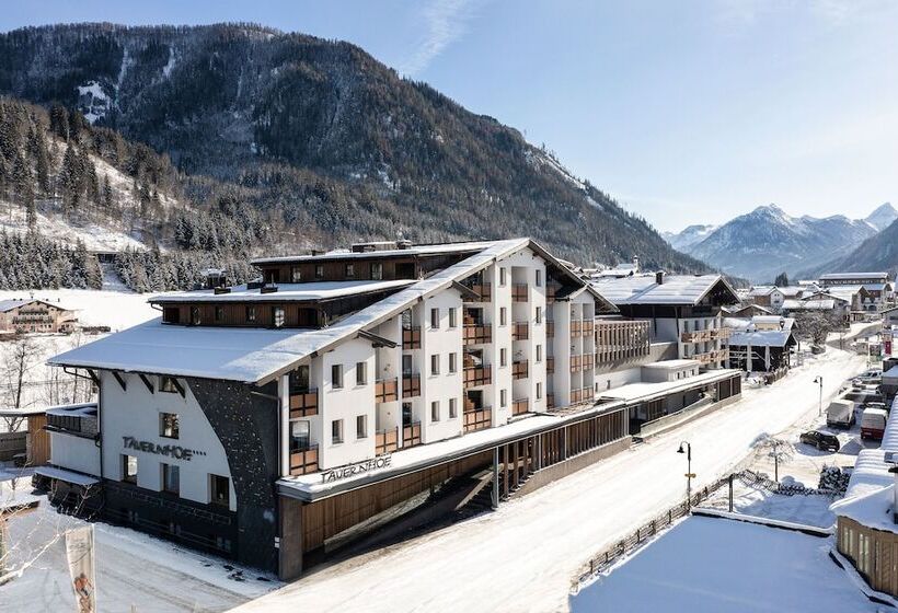 هتل Dips&drops   First Bike & Ski Hub
