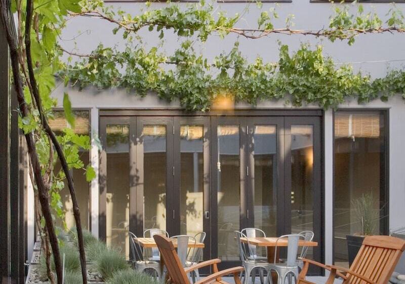 هتل Healdsburg