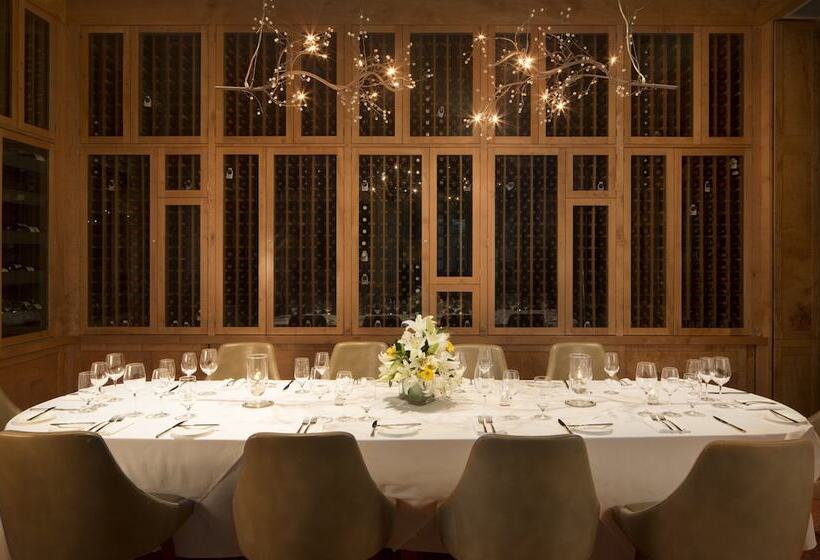 هتل Healdsburg
