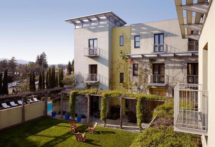 هتل Healdsburg
