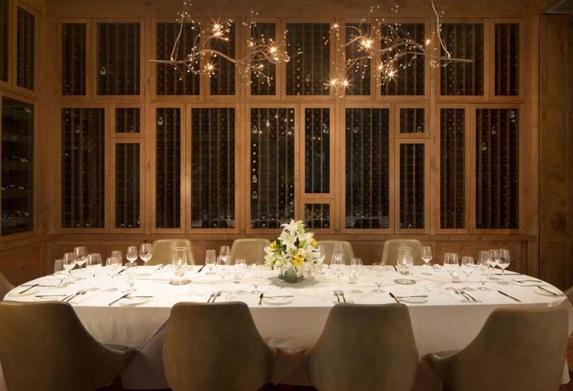 هتل Healdsburg