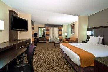 هتل Holiday Inn Express & Suites Jackson / Pearl Intl Airport By Ihg