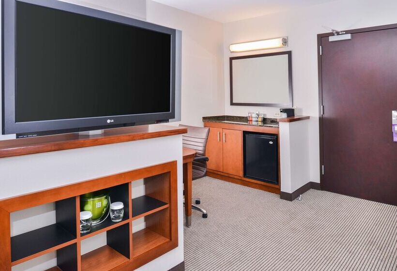 هتل Hyatt Place Chesapeake