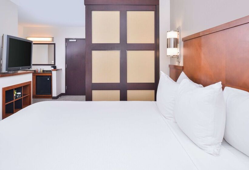 هتل Hyatt Place Chesapeake