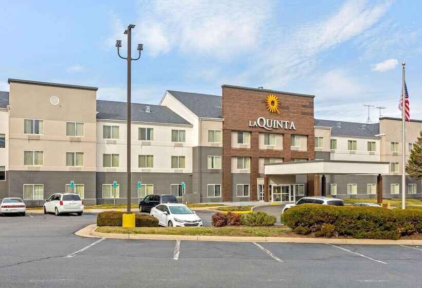 هتل La Quinta Inn & Suites By Wyndham Manassas Battlefield