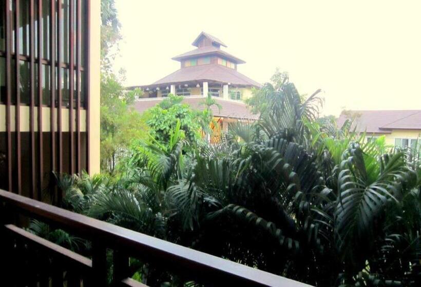Fotos del hotel Mountain Creek Wellness Resort:  8